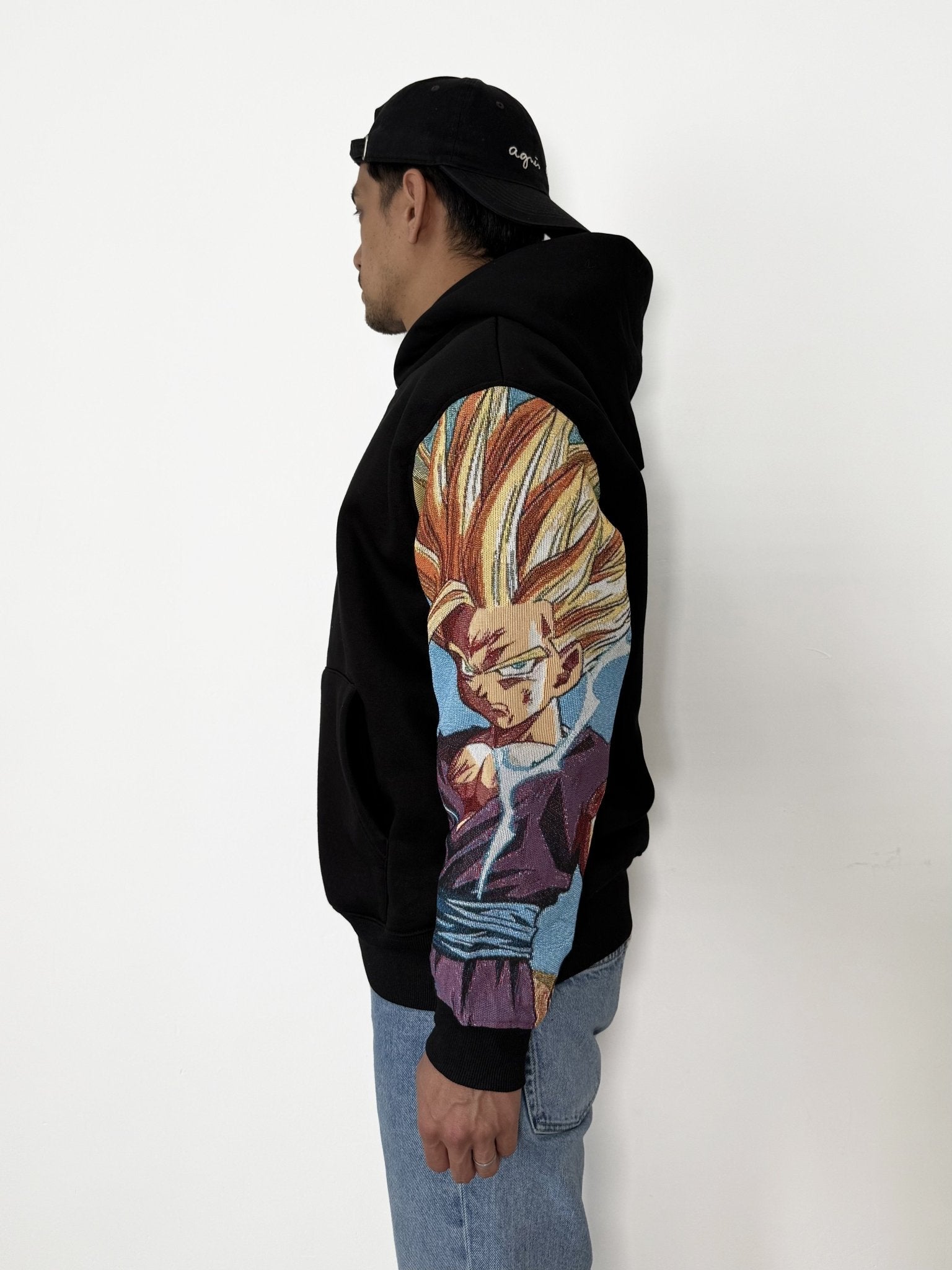 Sweat capuche noir san gohan jacquard dragon ball z 2