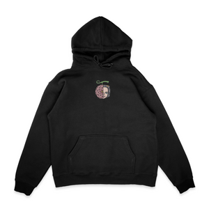 Sweat capuche noir unisexe brodé avec un design inspiré de nico robin (One Piece), style anime japonais tendance
